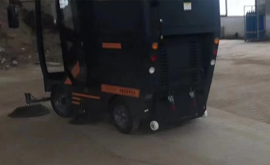 中國(guó)寶武集團(tuán)購(gòu)買榮事達(dá)RS-CAR220駕駛式掃地機(jī)！